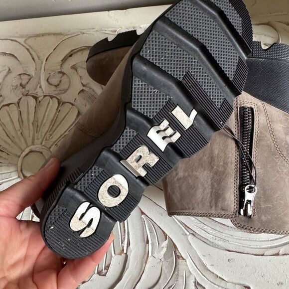 Sorel Women's Joan Uptown Zip Bootie Waterproof Leather Wedge Boots 9.5 - Picture 6 of 7